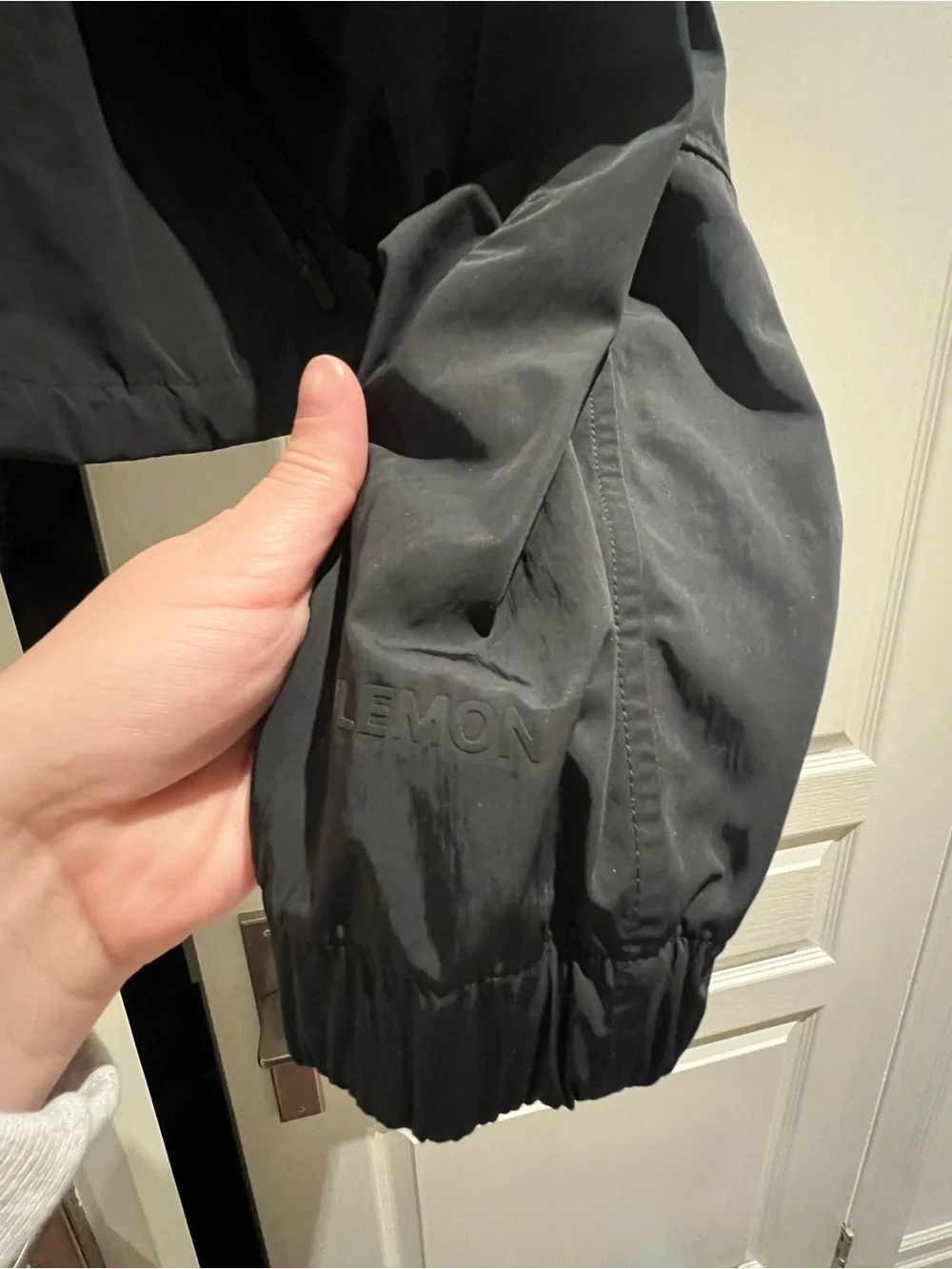Lululemon jacket - Picture 3 of 5